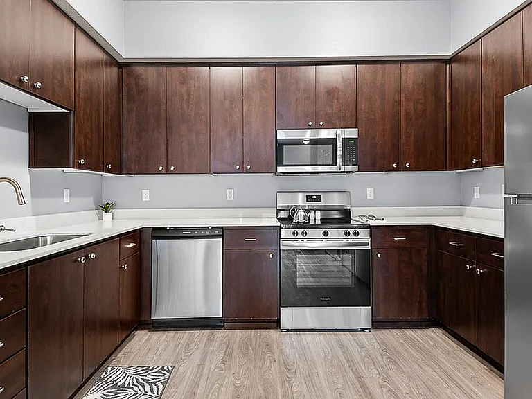 Element 170 Apartments — Photo 21