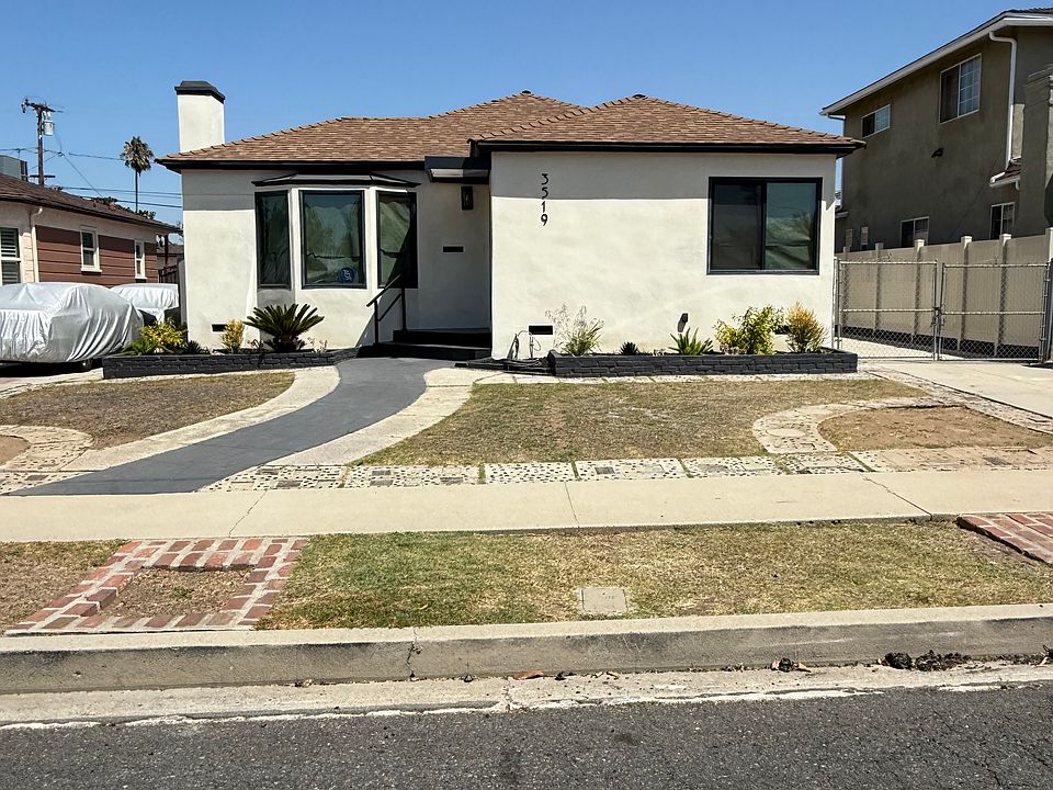 1st image of 3519 W 82nd Pl