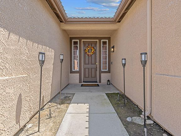 4th image of 2212 N Kent Court