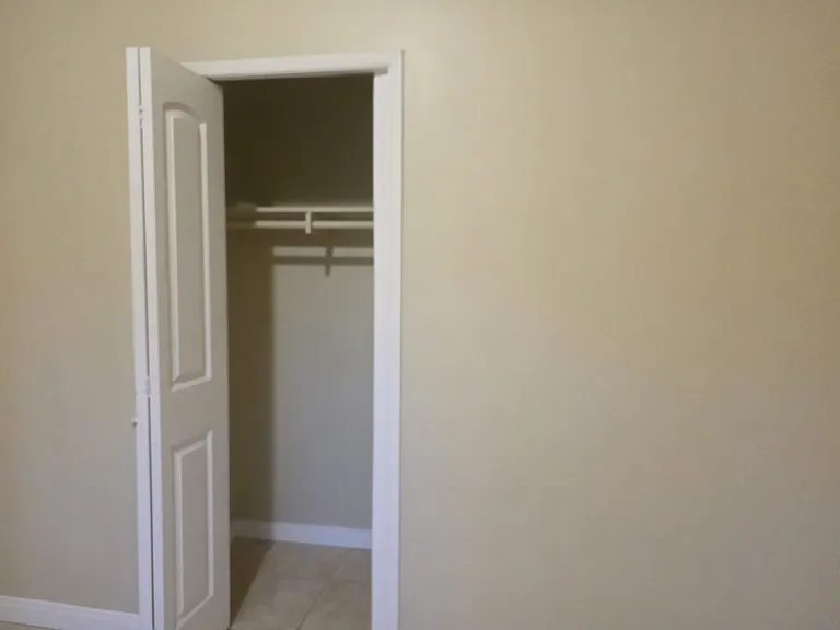 2642 Maxon Rd #6 — Photo 12