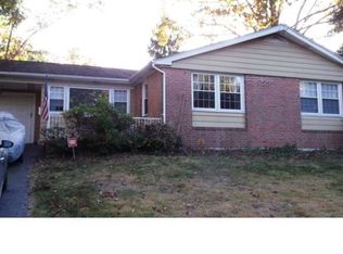 404 Whitman Dr, Turnersville, NJ 08012