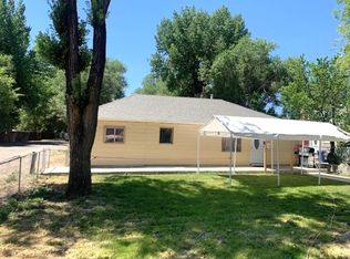 566 S 9th St, Elko, NV 89801