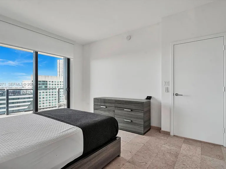 88 SW 7th St #2106 — Photo 21