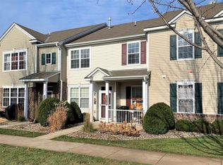 3534 Cherry Ln UNIT B, Woodbury, MN 55129