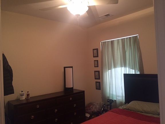 4th image of 4047 N Sawyer Ave