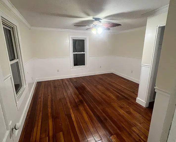 425 W Pine St — Photo 8