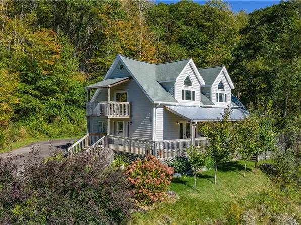 5722 Howards Creek Road, Boone, NC 28607