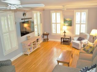1125 Sea Island Crossing Ln, Mount Pleasant, SC 29464