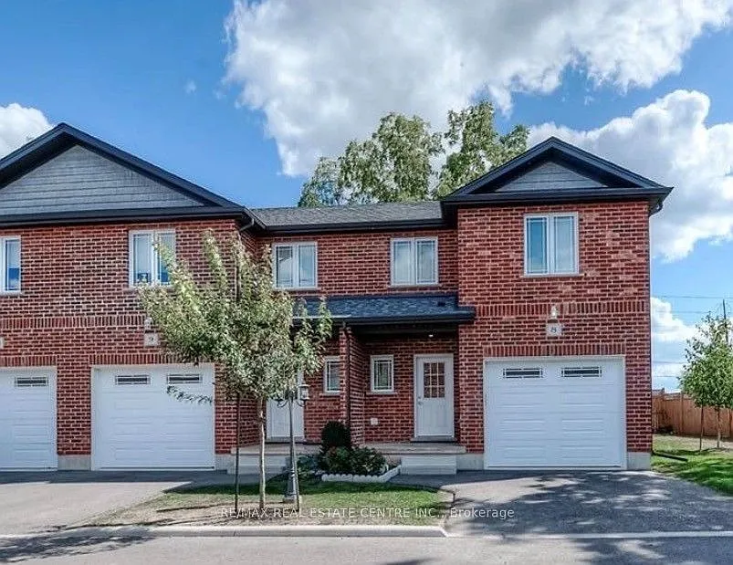 292 Falcon Dr #8