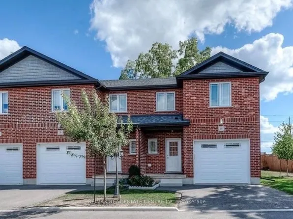 292 Falcon Dr #8, Woodstock, ON N4T 0C1