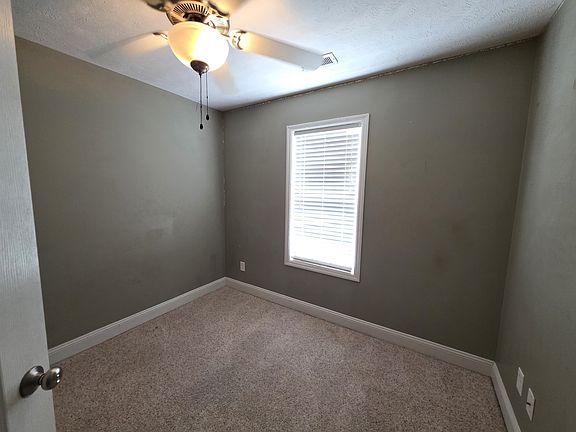 5th image of 3507 Dundle Rd