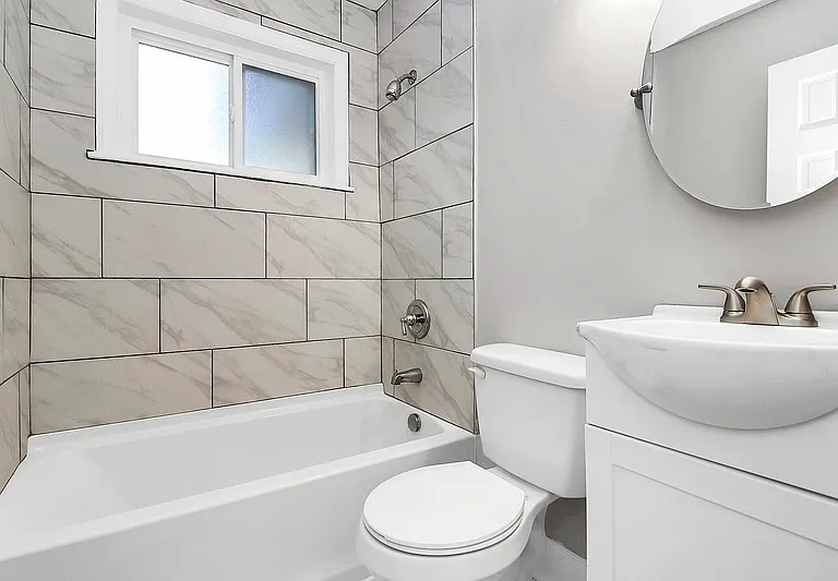 3503 Meredith Ave — Photo 8