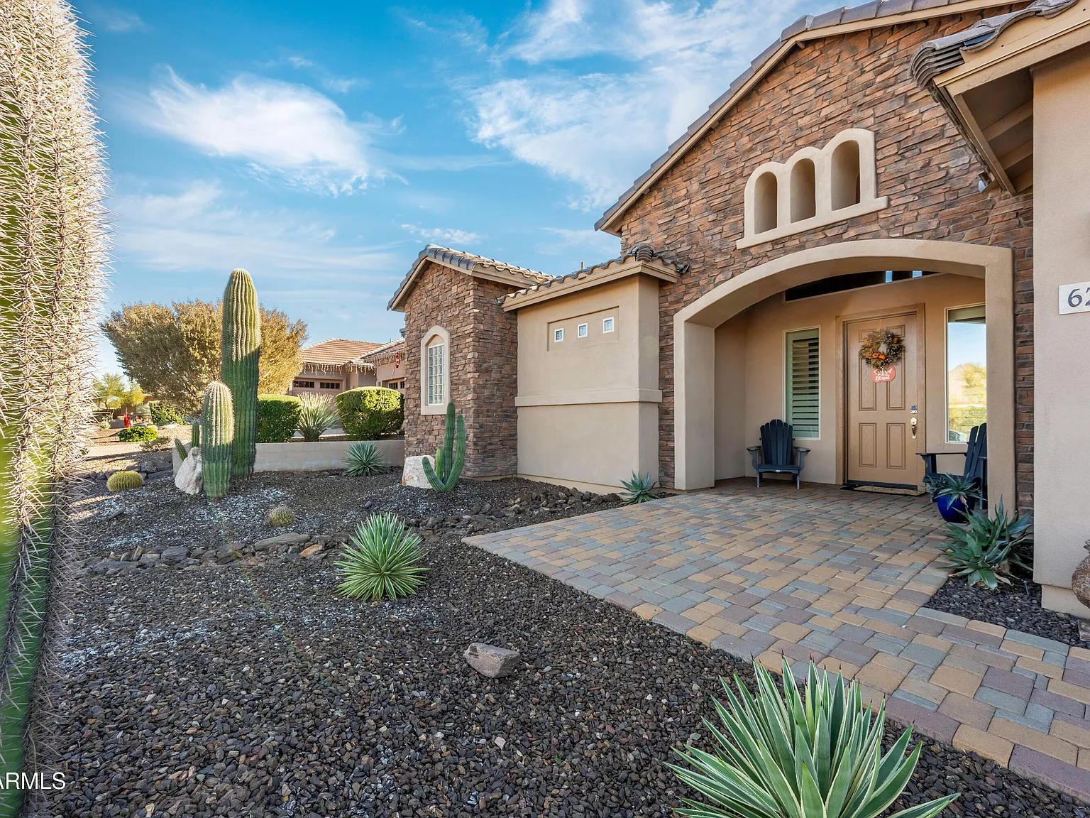 3 bed, 3.0 bath, 3036 sqft, $7,299 — Photo 4