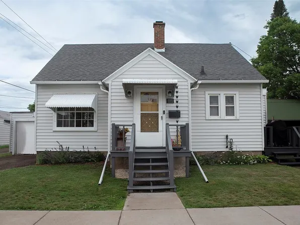 1111 16th Ave, Bloomer, WI 54724