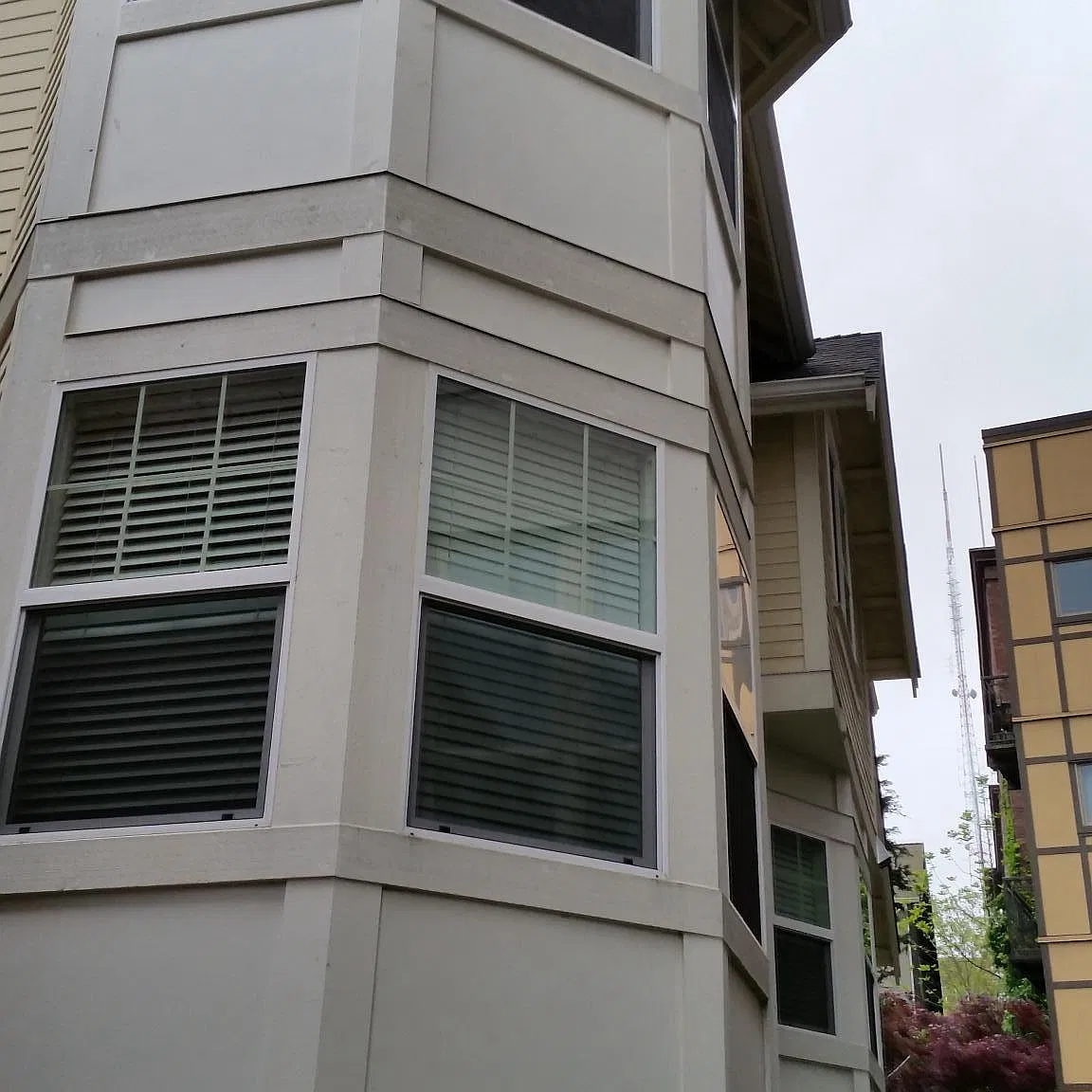 2 bed, 850 sqft, $2,600 — Photo 3