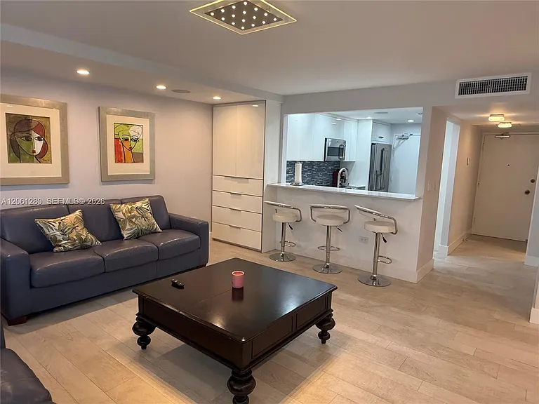 5555 Collins Ave #12C — Photo 6