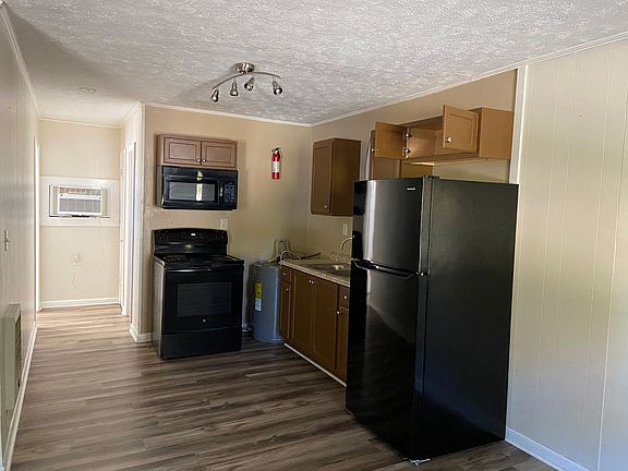 3rd image of 1120 Stewart St APT 3