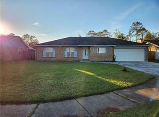 103 Yorkshire Dr, Slidell, LA 70458