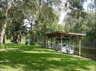 28046 Tammi Dr, Tavares, FL 32778