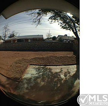 3rd image of 10208 Dunbarton Dr