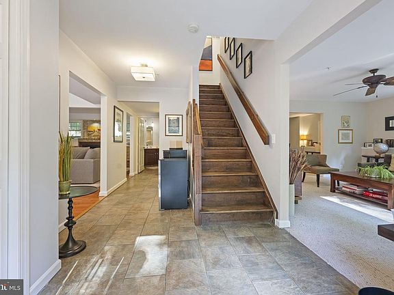 5th image of 5412 Ridgecroft Dr