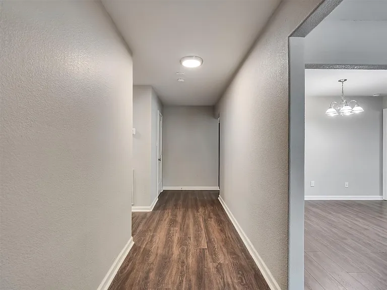 2030 Lone Rock Dr — Photo 29