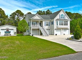 116 Pearl Dr, Beaufort, NC 28516