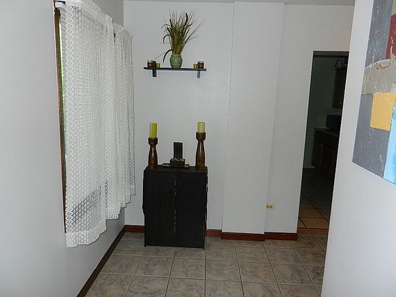 2nd image of 120 Washington Ter