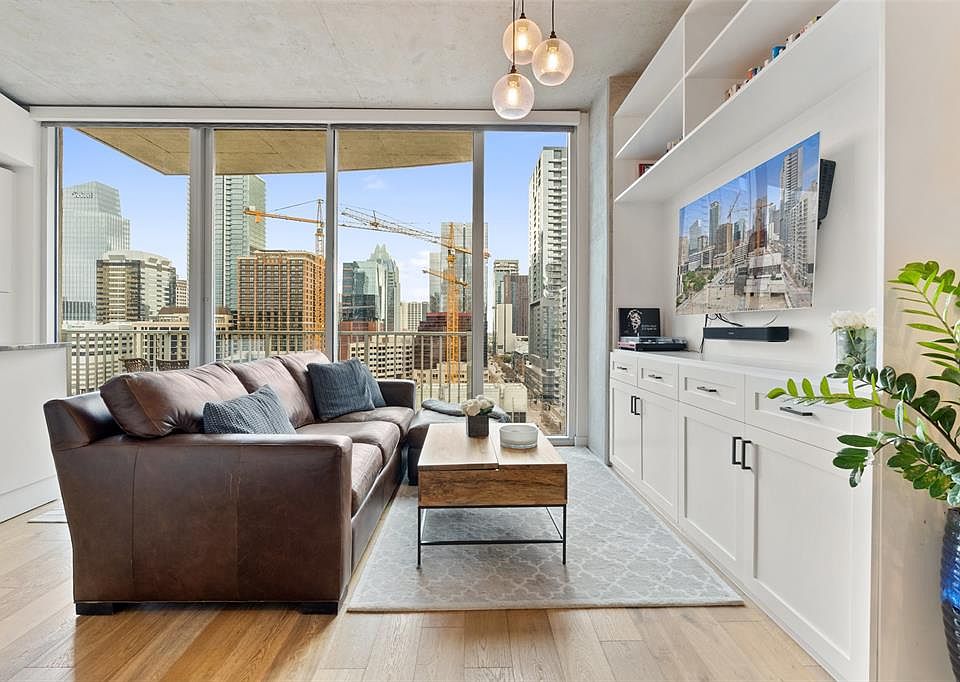 1st image of 360 E Nueces St #1403