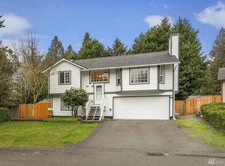 7071 E Firefly Ct, Pt Orchard, WA 98366