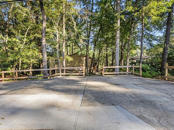 2nd image of 2854 Morningside Dr