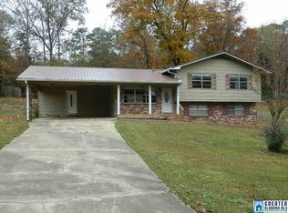 302 Scenic Cir, Eastaboga, AL 36260