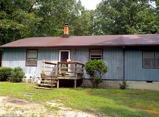 4836 Fox Lair Rd, Gum Spring, VA 23065