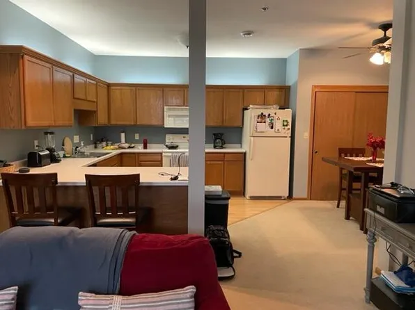 3360 East College AVENUE #13, Cudahy, WI 53110