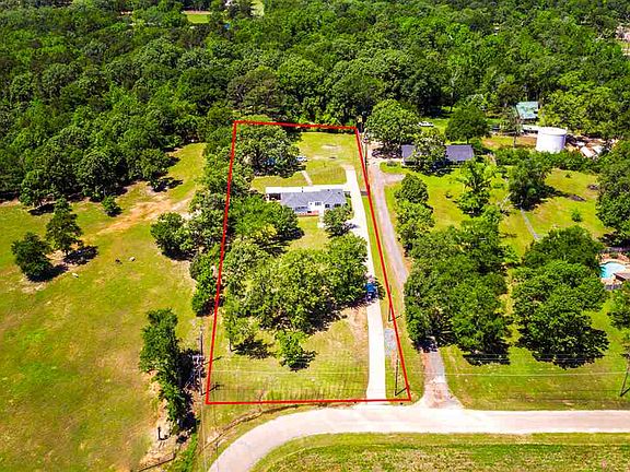 2nd image of 259 Echo Ln