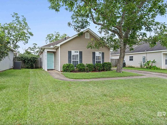 2nd image of 16416 Trace Dr
