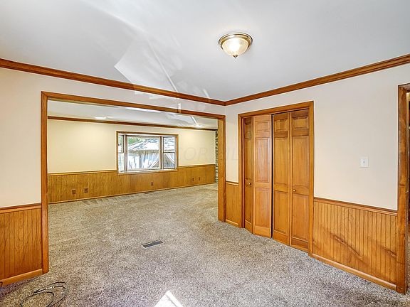 5th image of 135 Linden Ave