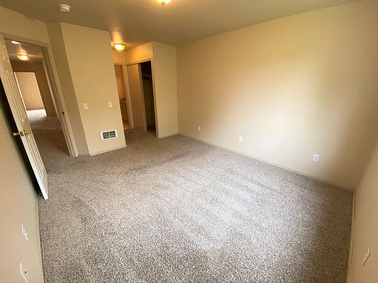 406 E Helena Ave. — Photo 17