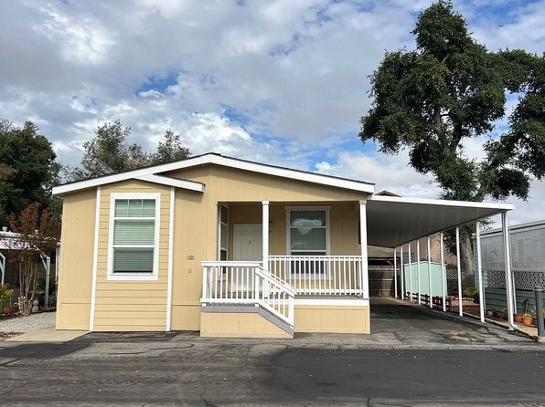 1221 Camino Del Robles