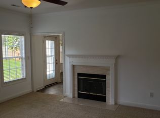 5222 Craigs Creek Dr, Louisville, KY 40241