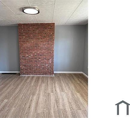 3rd image of 2206 Mount Troy Rd