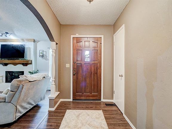 5th image of 3800 Meadow Ln