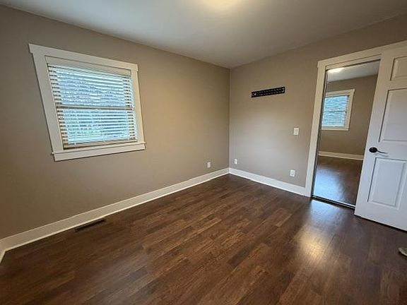 5th image of 6611 GROVE AVENUE