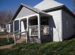 303 SW Summit Ave, Lawton, OK 73501