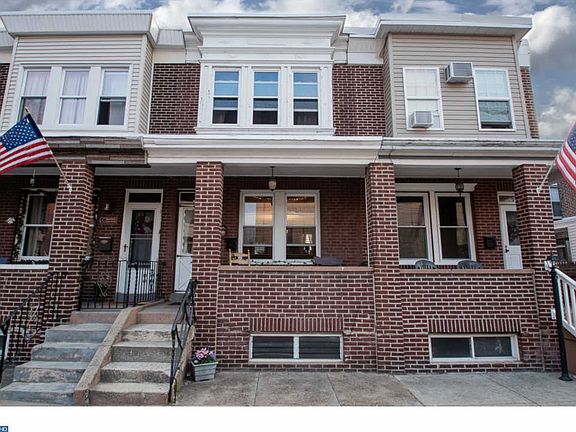 2nd image of 2536 E Monmouth St