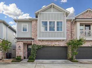 815 Shallow Hollow Dr, Houston, TX 77018
