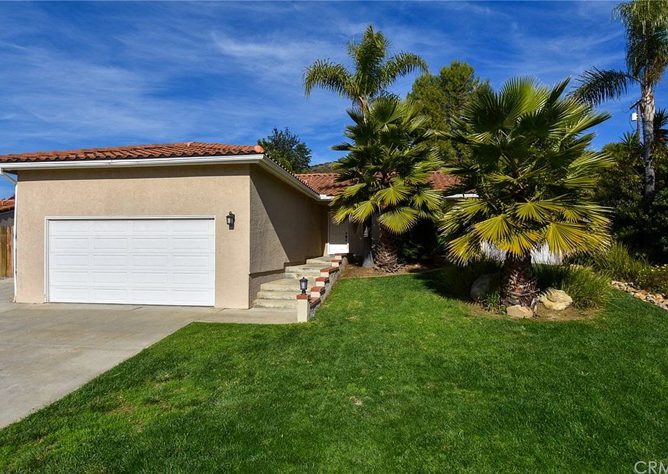 1st image of 1092 Ponderosa Ave