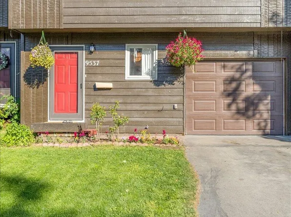 9537 Liberty Cir, Anchorage, AK 99515