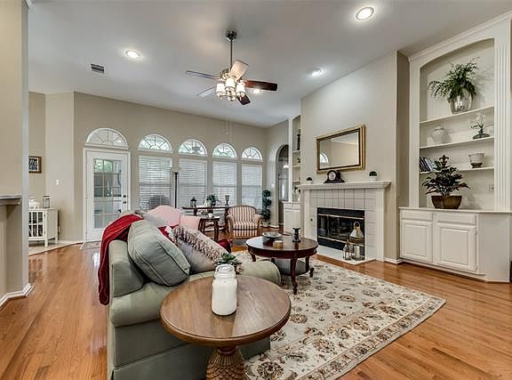 5th image of 5403 Kingston Dr
