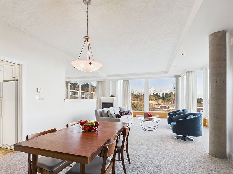 Saanich Apartment for rent - 2 Bedrooms — photo 13